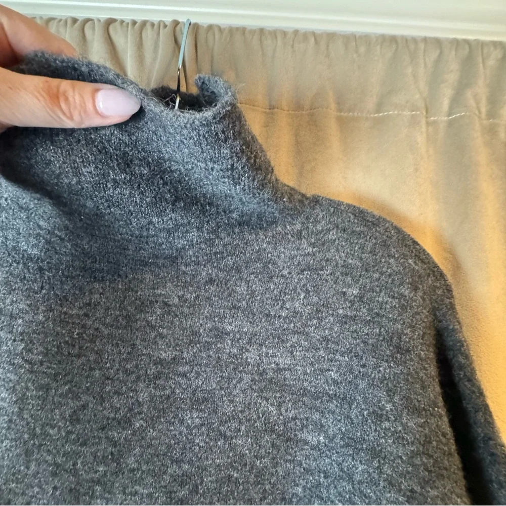 ARITZIA‎ WILFRED Lorin Tie Alpaca Blend Charcoal Turtleneck Sweater Sz Small